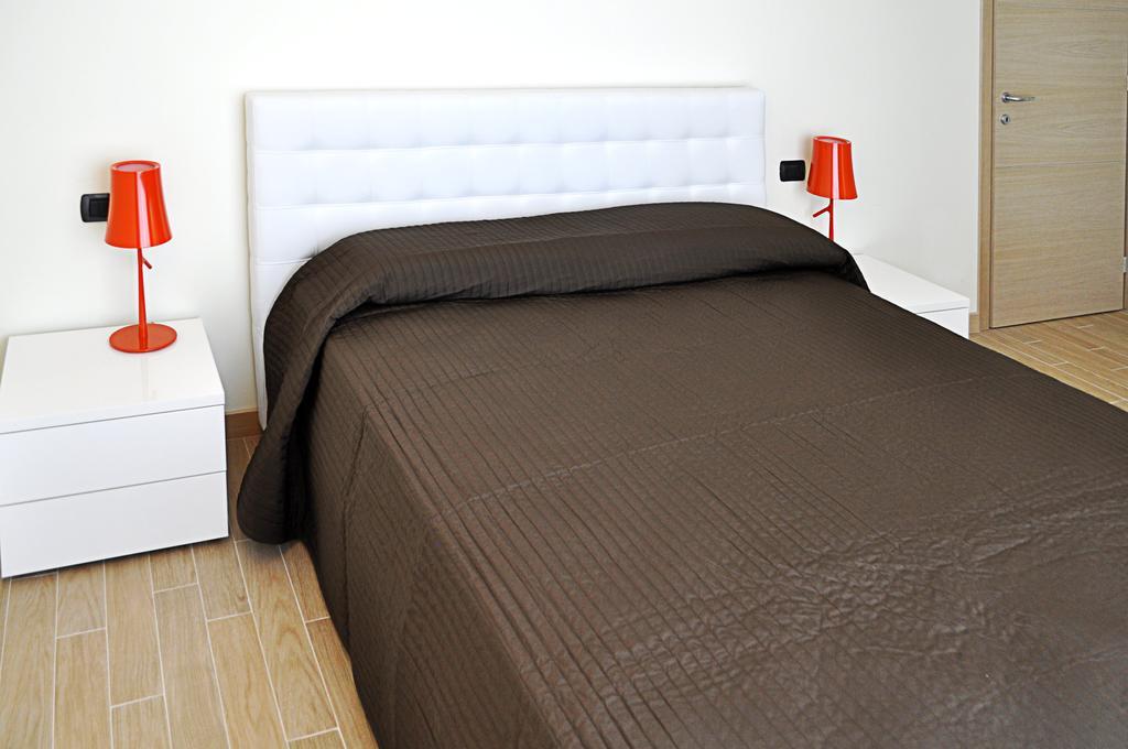 Bb Hotels Aparthotel Bicocca Milano Rum bild